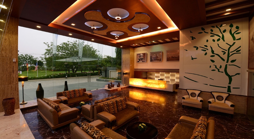 Top3 Lords Resort Bhavnagar 7/40