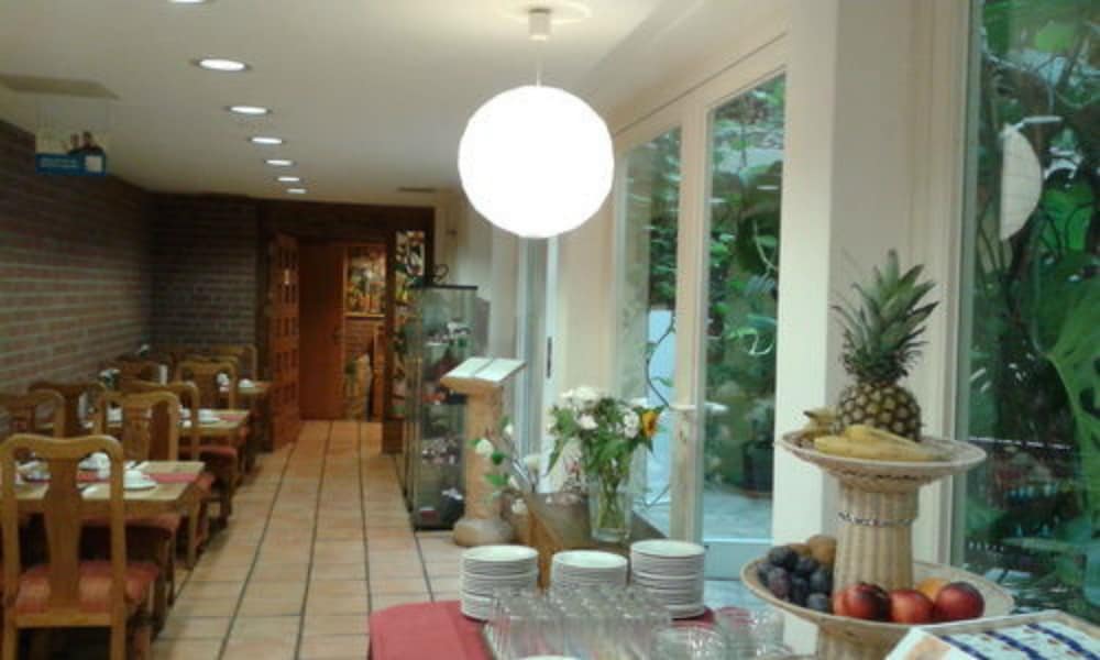 Solitaire Hotel Boardinghouse Berlin 16/65