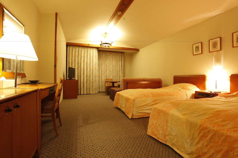 HOTEL HARVEST SKI JAM KATSUYAMA 12/72