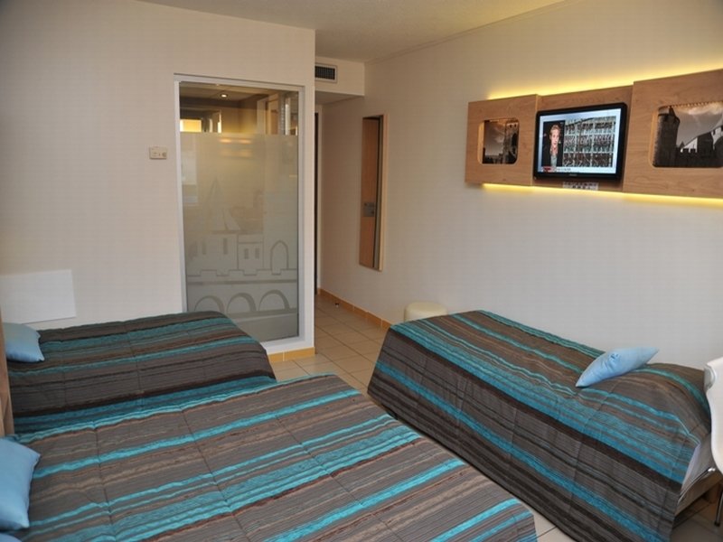 INTERHOTEL ESPACE CITE 15/23