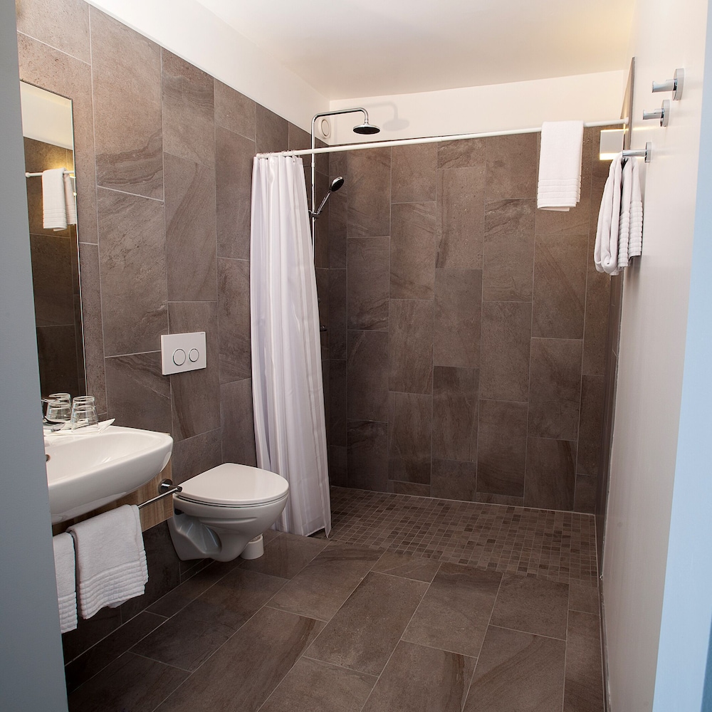 Edda Hotel Laugarbakki 13/79