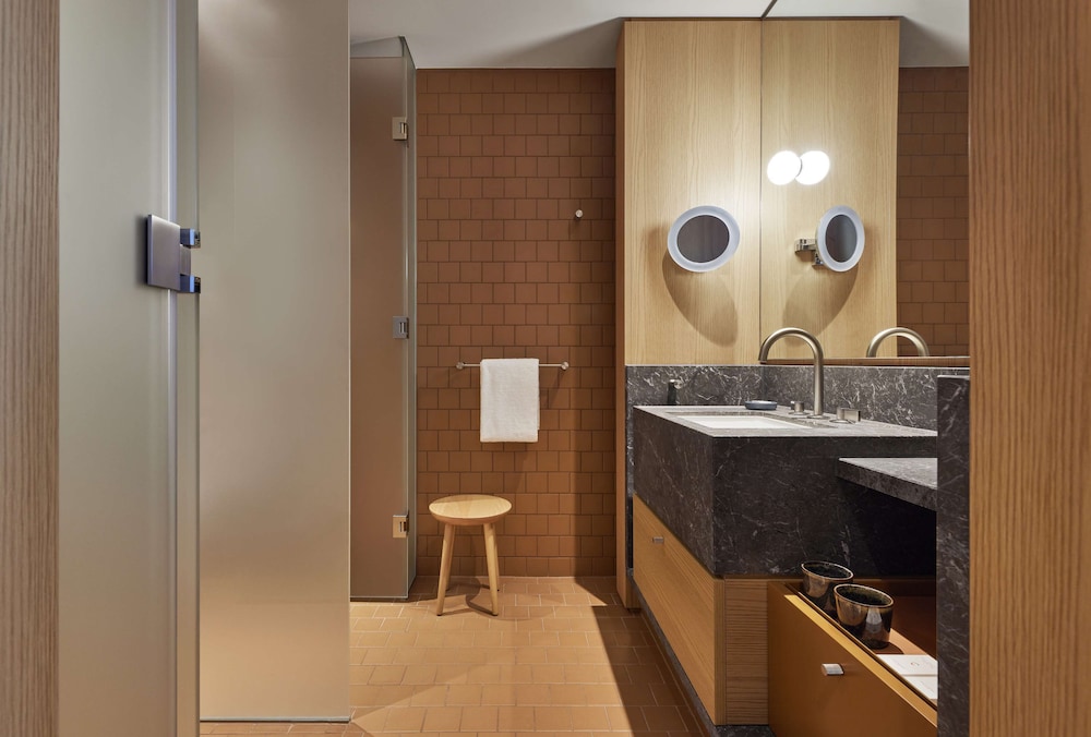 Hyatt Centric Melbourne 47/50