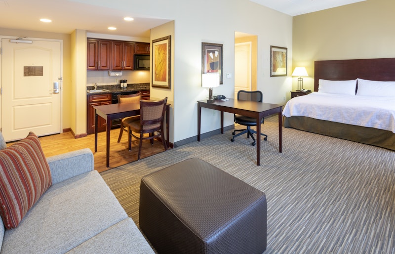HOMEWOOD SUITE MINNEAPOLIS-ST. LOUIS PARK 8/32