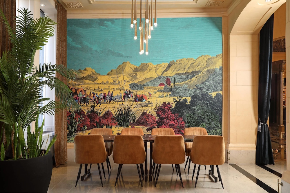 The Fort Garry Hotel Spa and Conference Centre Ascend Hotel Collection 68/79