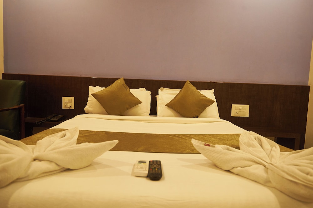 Hotel Pride Inn 17/24