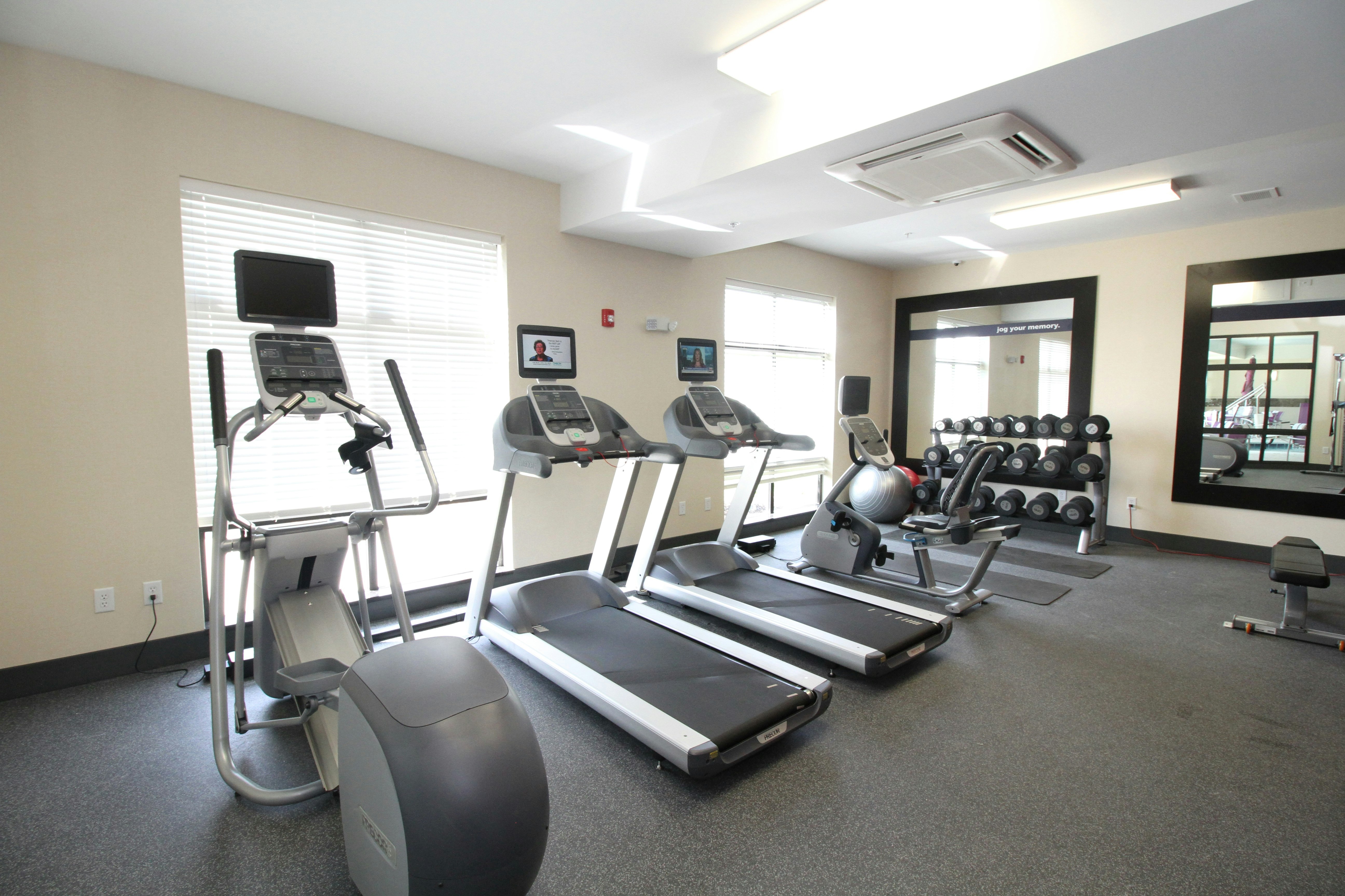 Hampton Inn & Suites Sandusky/Milan 10/14