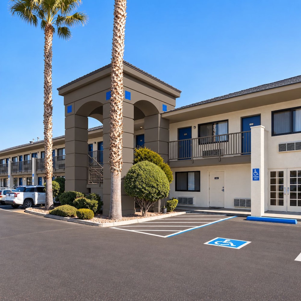 Motel6 Safford, AZ 44/57
