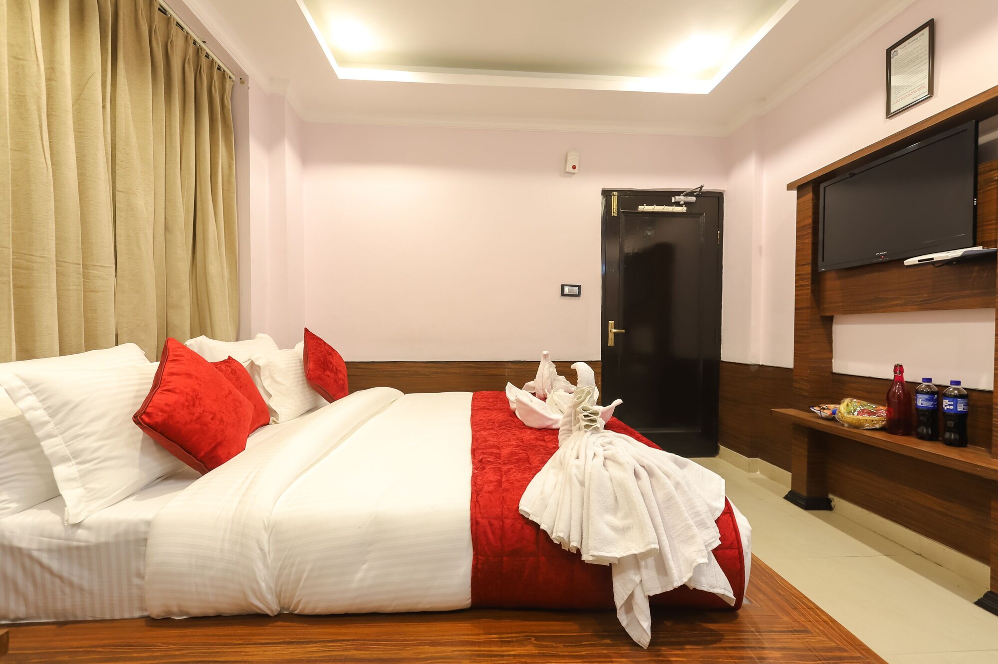 COMFORT, DOUBLE BED