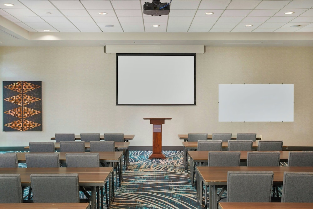 Courtyard By Marriott Oahu North Shore 47/61