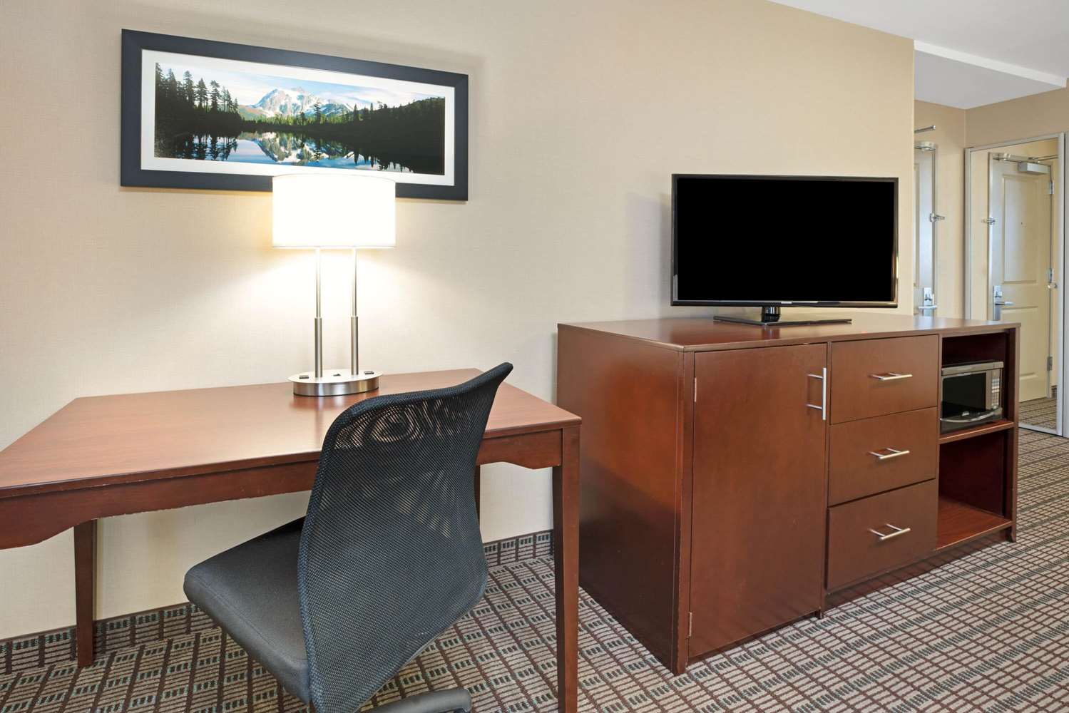 La Quinta Inn & Suites by Wyndham Bellingham 19/34