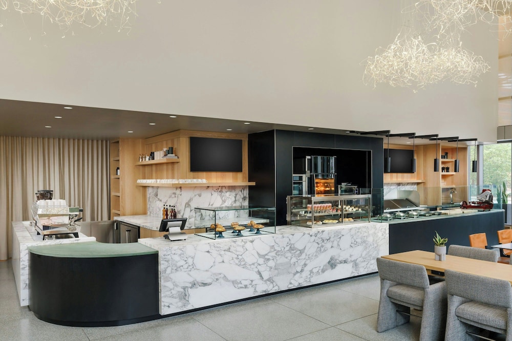 AC Hotel by Marriott Bethesda Downtown 6/49