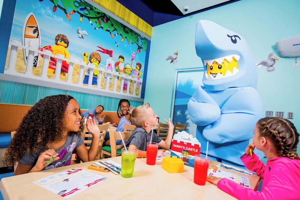 LEGOLAND BEACH RETREAT 9/22