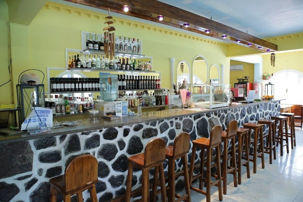 PERISSA HOTEL 32/50