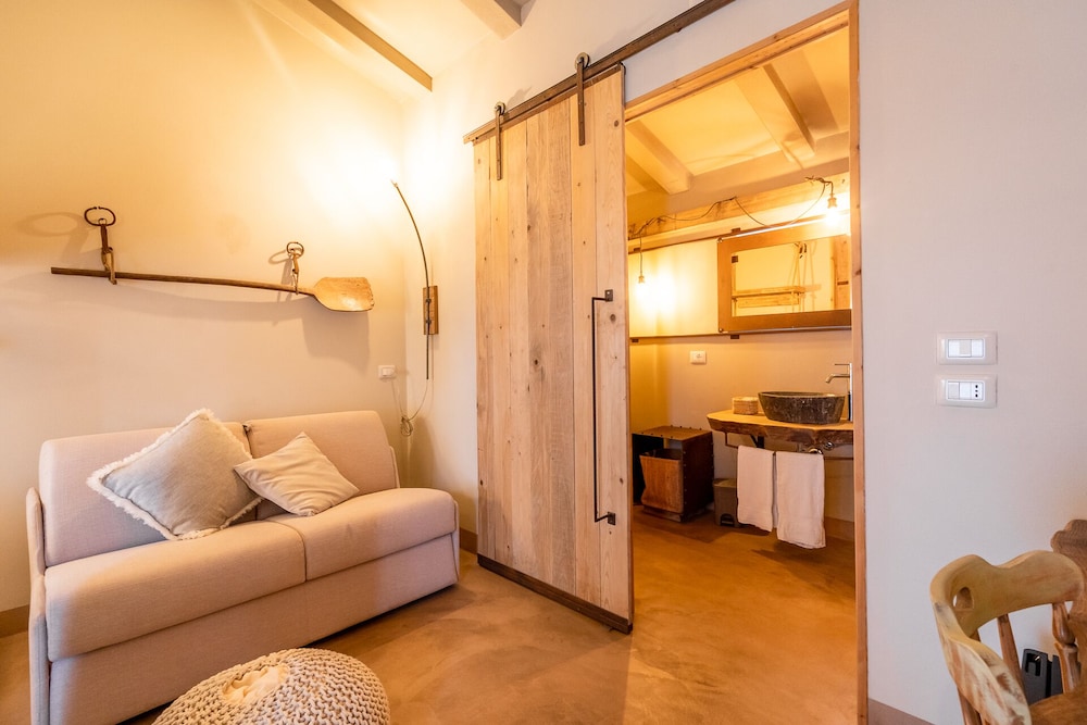 Sweet Cottage 17/50