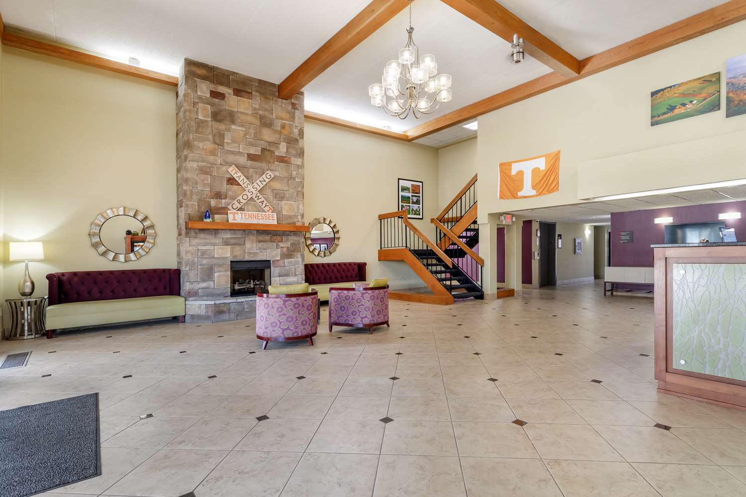 Best Western Plus Knoxville Cedar Bluff 26/42
