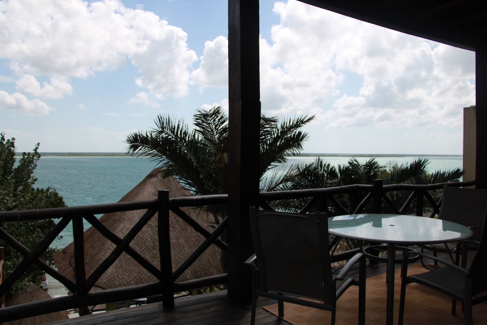 Zelune Luxury Lagoon Resort Bacalar Adults Only 62/81