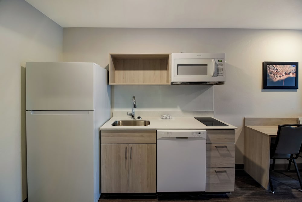 WoodSpring Suites East Lansing - University Area 42/50