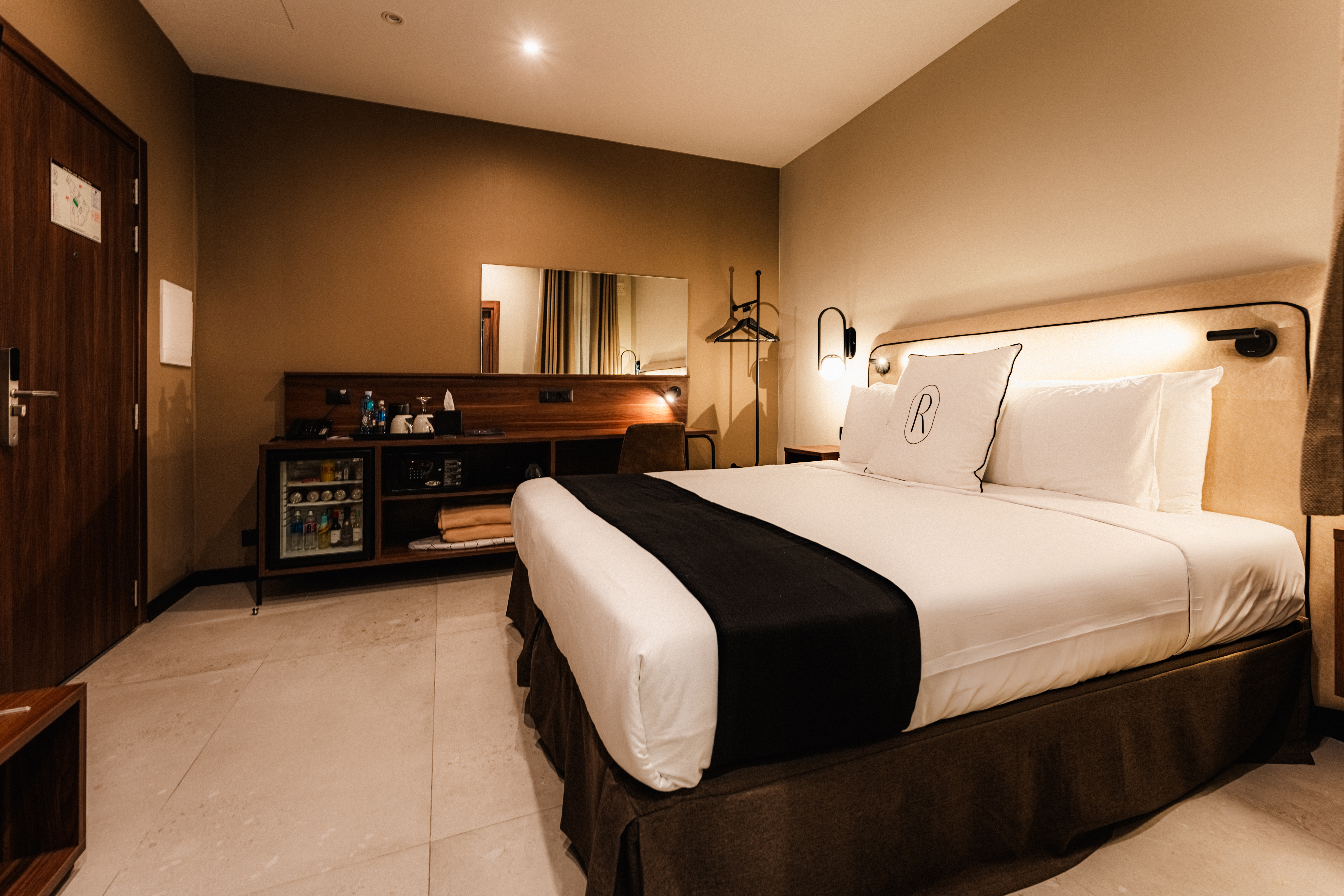 Standard, Double or Twin Bed