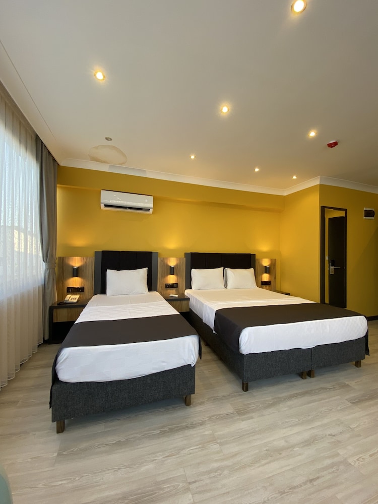 Roy Otel Akcay 21/50