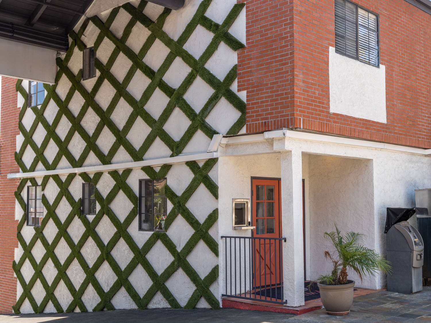 Ramada by Wyndham - Poway — 5