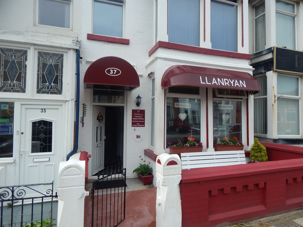 Llanryan Guest House 3/39