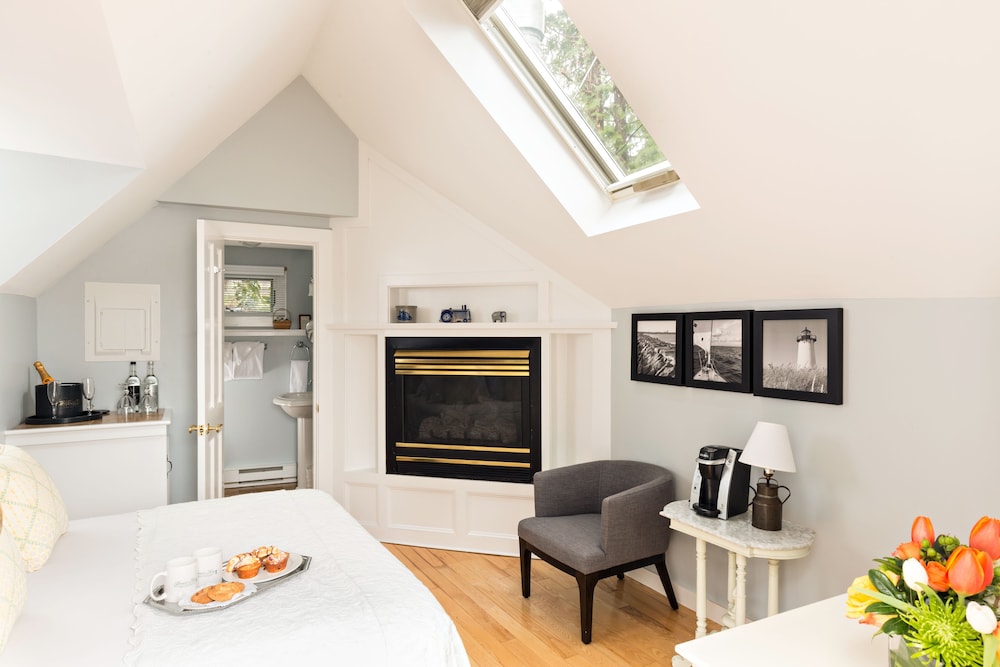 Brass Key Guesthouse - Adults Only 50/67