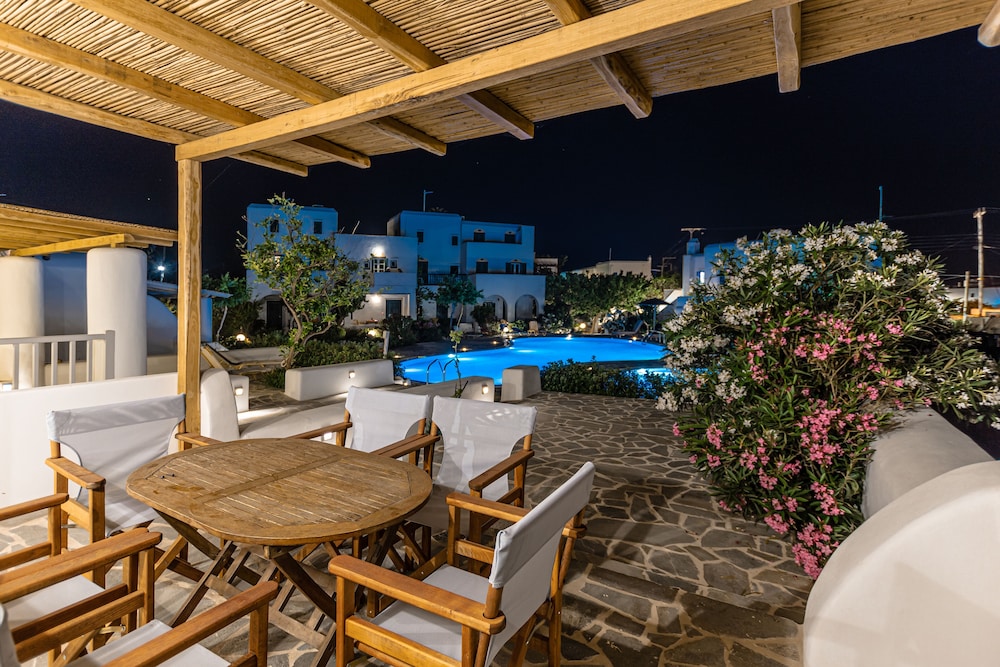 Naxian Queen Luxury Villas And Suites 63/77