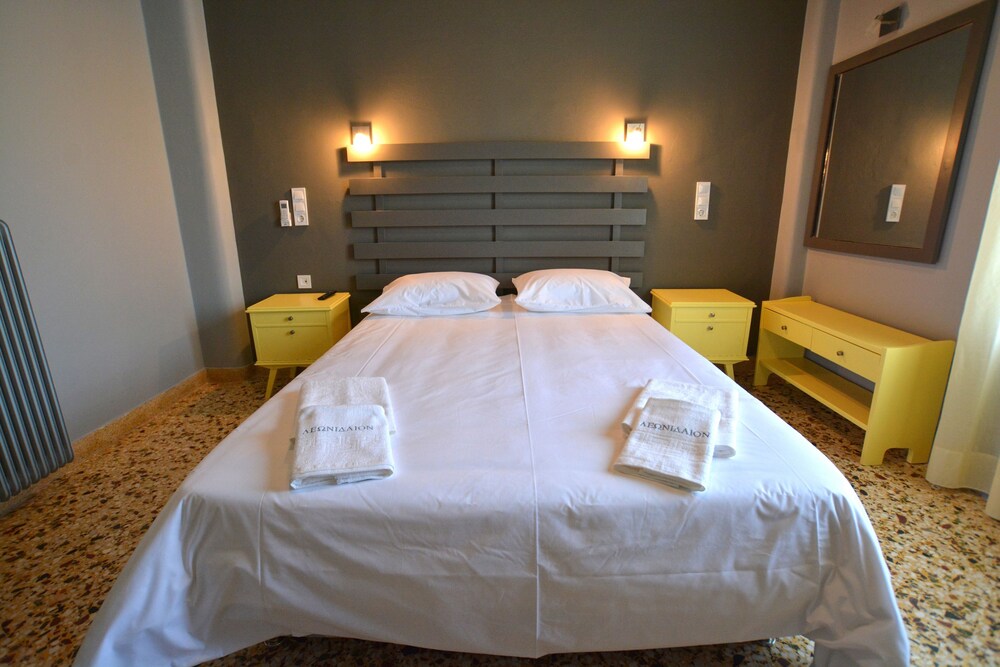 Leonidaion Guest House 16/41