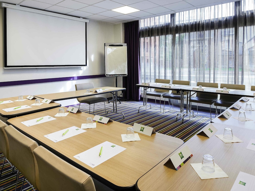 Ibis Styles Lille Centre Gare Beffroi 53/68