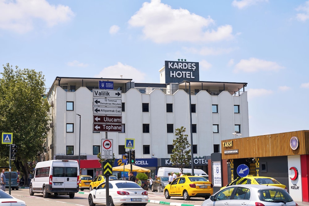 KARDES HOTEL 6/68