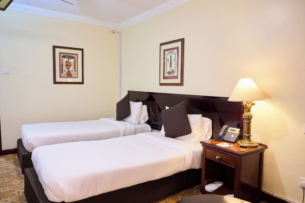 Jacaranda Nairobi Hotel 14/59