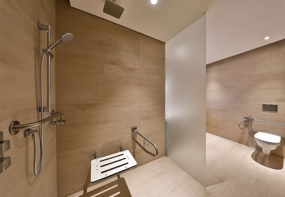 Doubletree by Hilton Dubai Business Bay 16/65