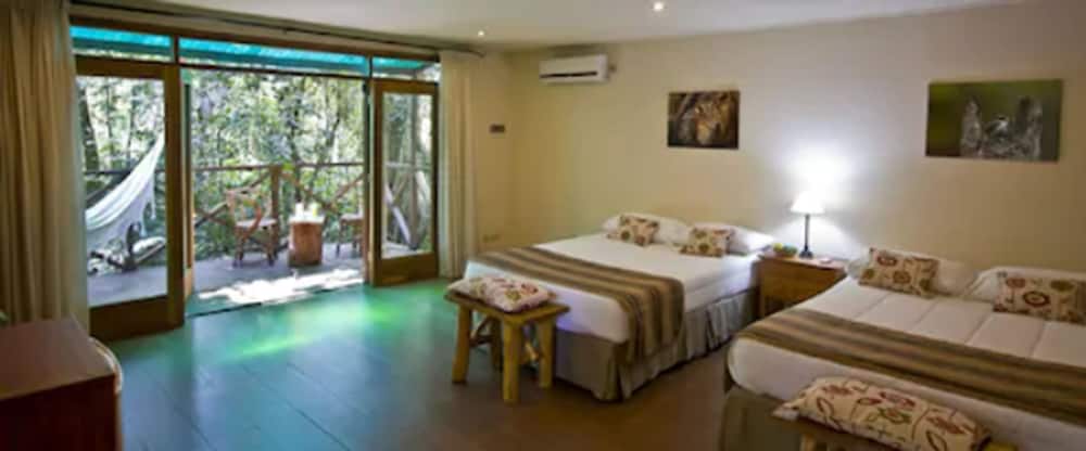 Tierra Guarani Lodge 6/50