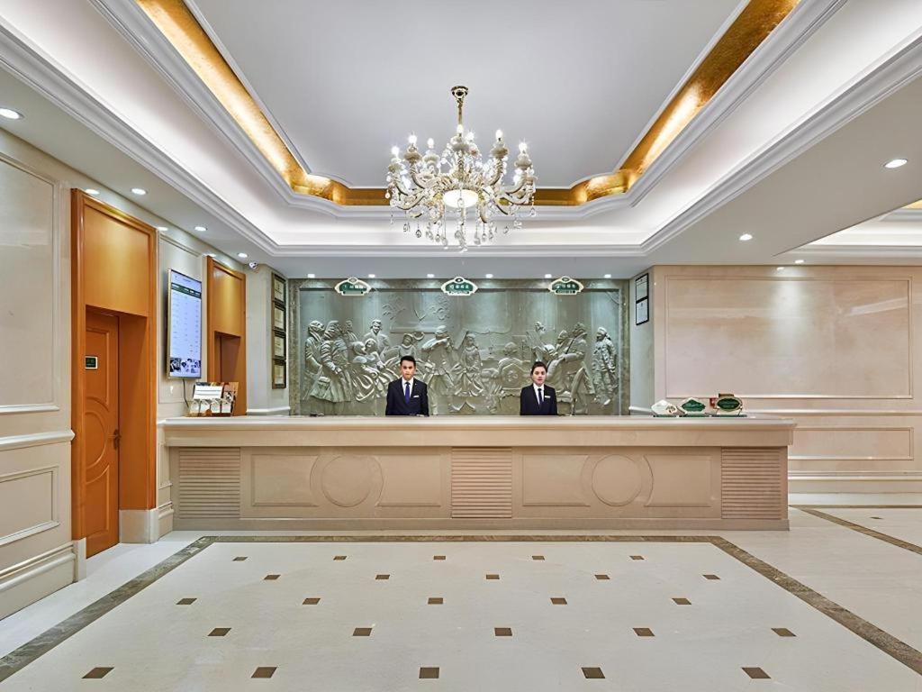 Vienna Hotel (Xi'an Bell Tower) 15/61