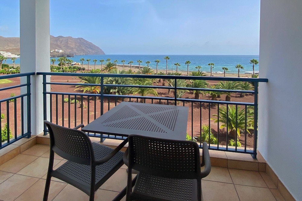 Playitas Aparthotel 27/50