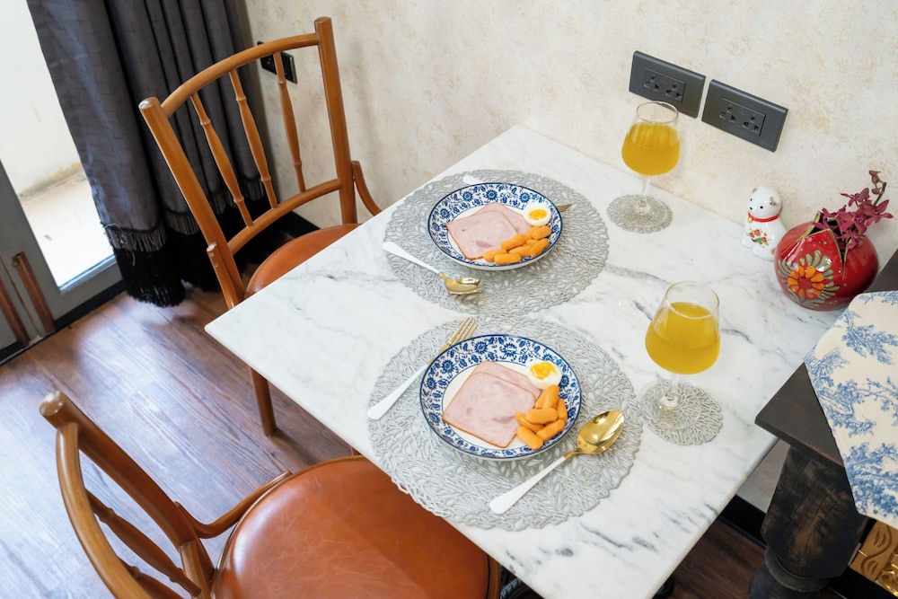 The Unforgotten B&B 33/50