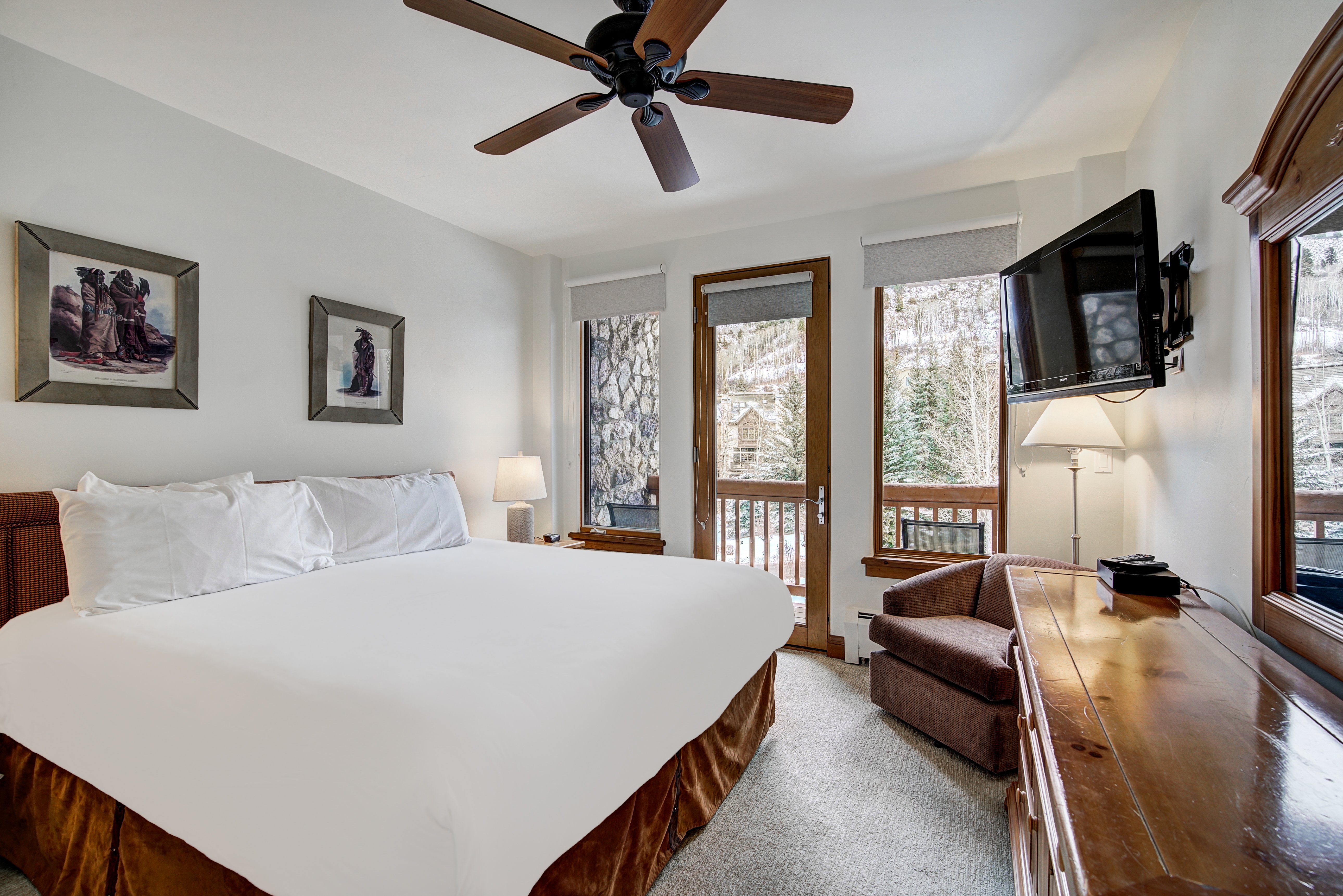 1 Bedroom, Condominium