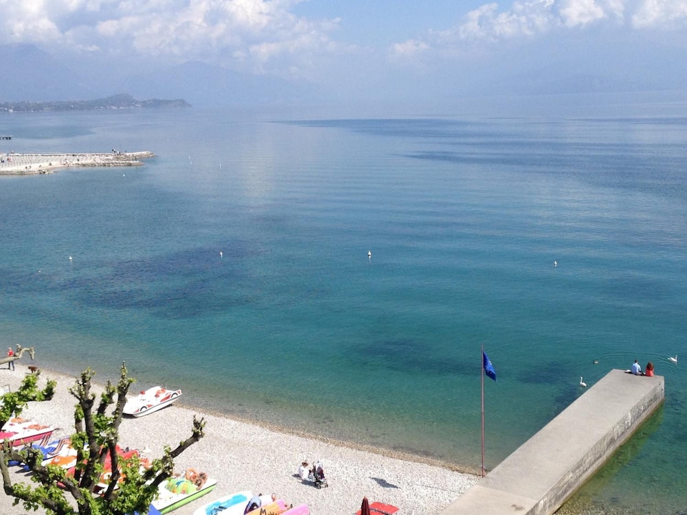 Hotel Riviera 27/35