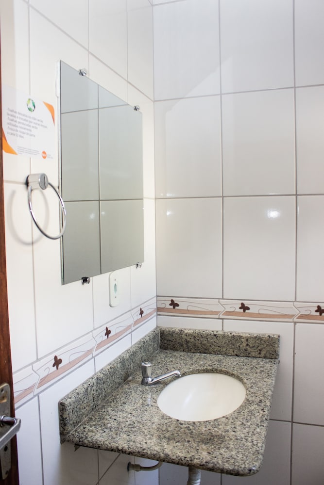 Hotel Beira Rio - Teófilo Otoni 46/50