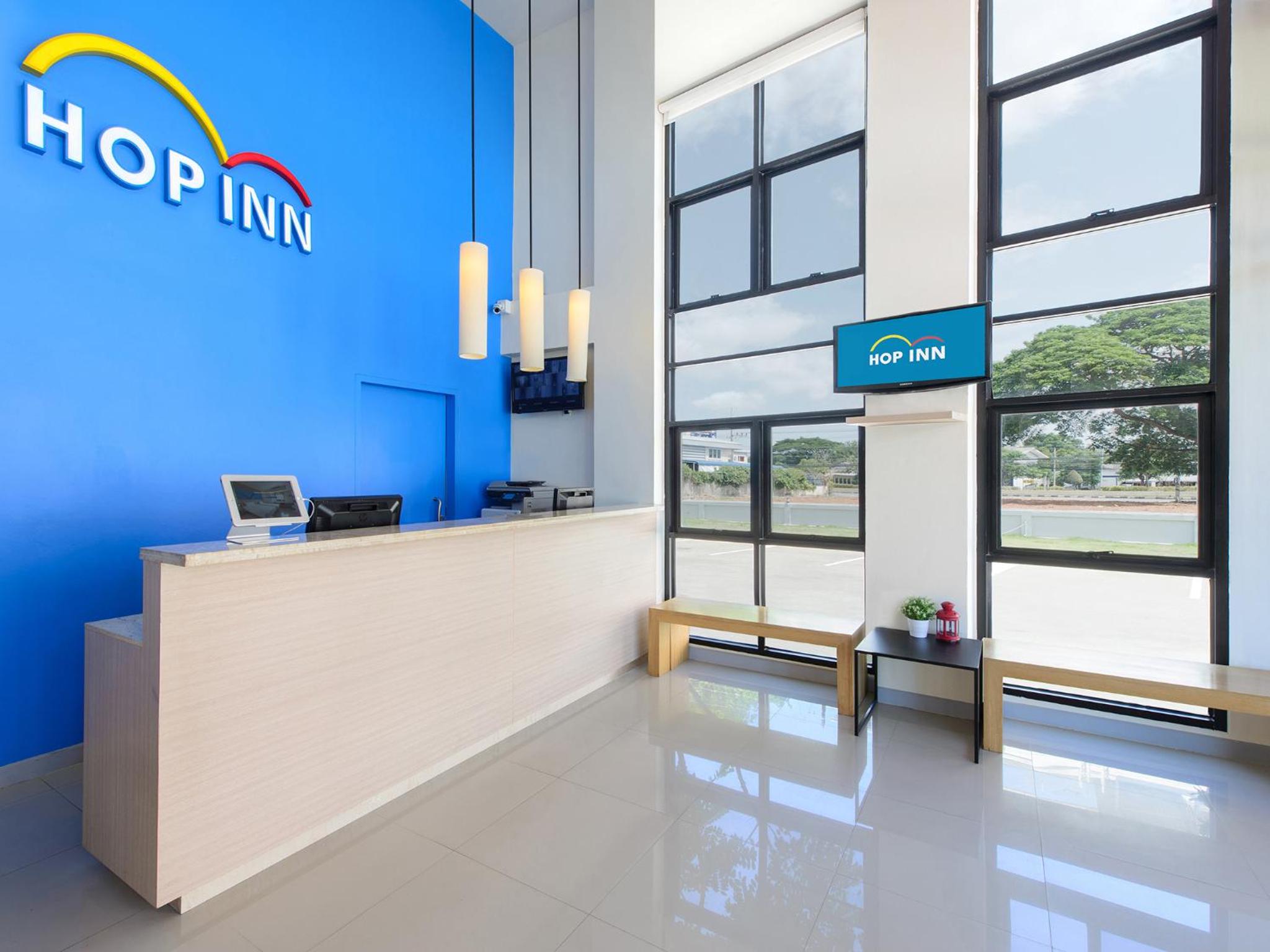 Hop Inn Sakon Nakhon 15/93