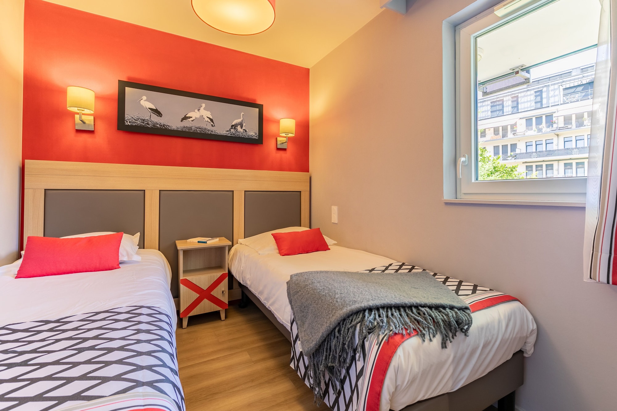 1 BEDROOM, APARTMENT