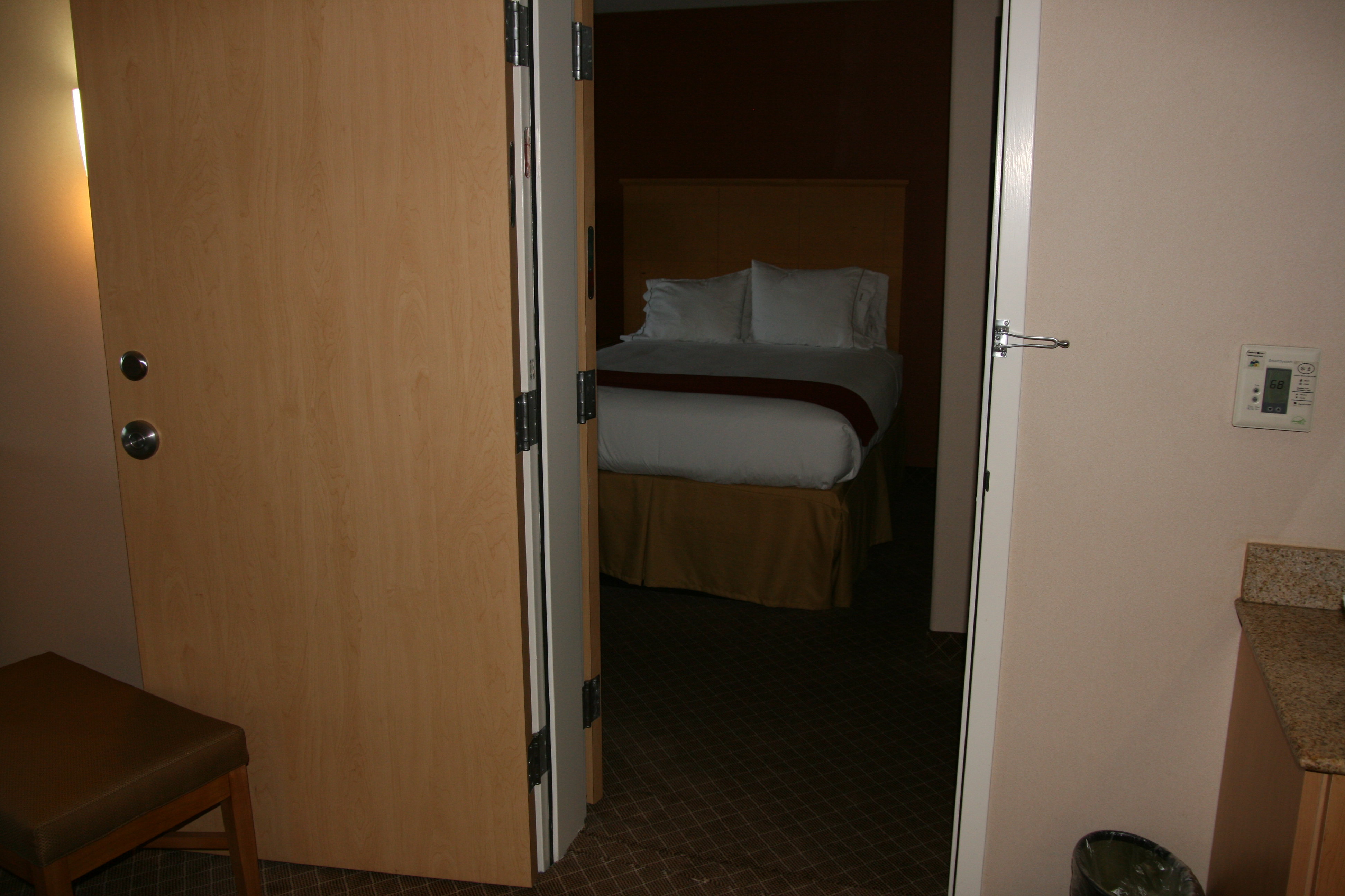 Holiday Inn Express Stockton Southeast 35/61