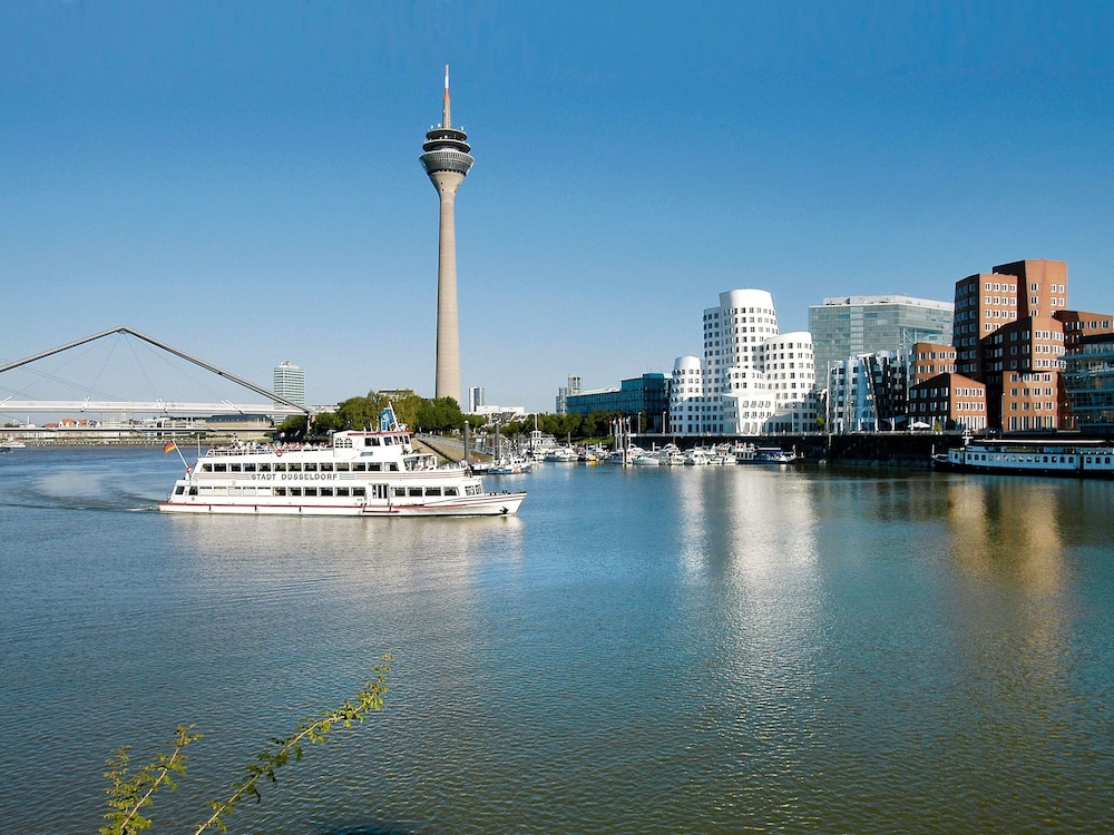 Mercure Hotel Dusseldorf City Center 42/48