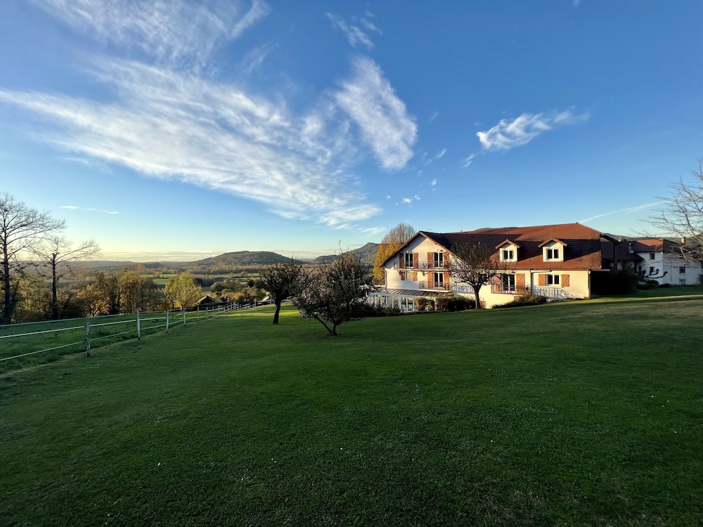 Hotel Les Bergeronnettes 55/60