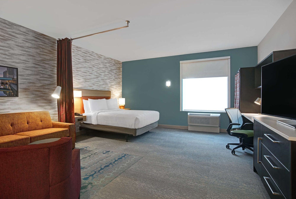 Home2 Suites by Hilton Milwaukee Downtown, WI 15/48