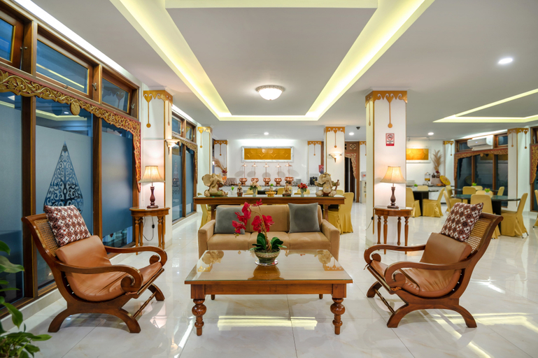 Agung Mas Hotel 7/11