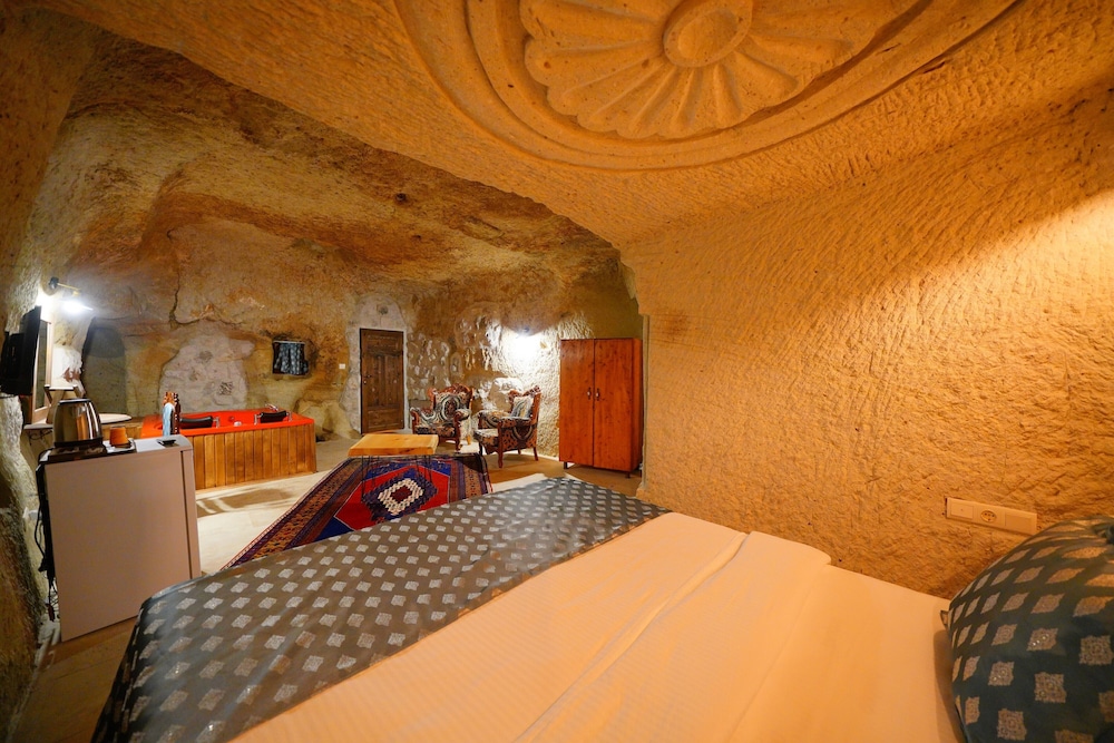 Nar Cave House & Swimming Pool 34/84