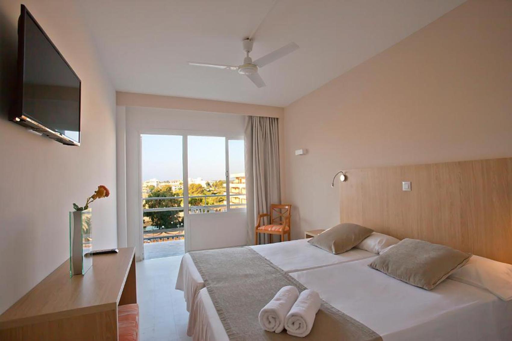 Superior, Double Bed, Balcony or Terrace