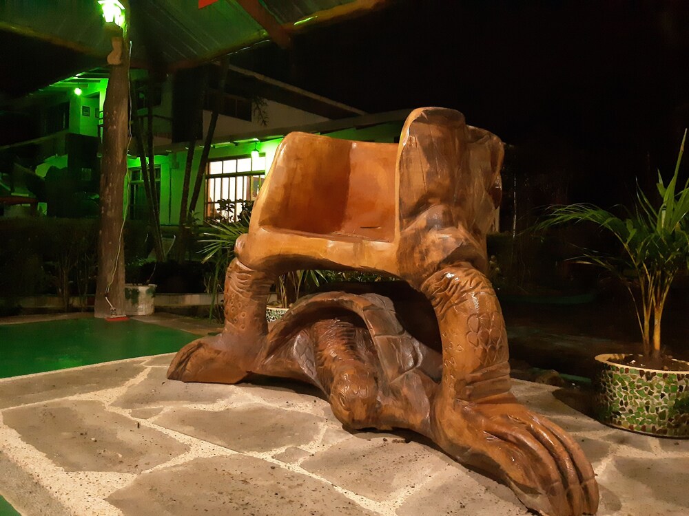 Suymar Ecolodge Galapagos 35/75
