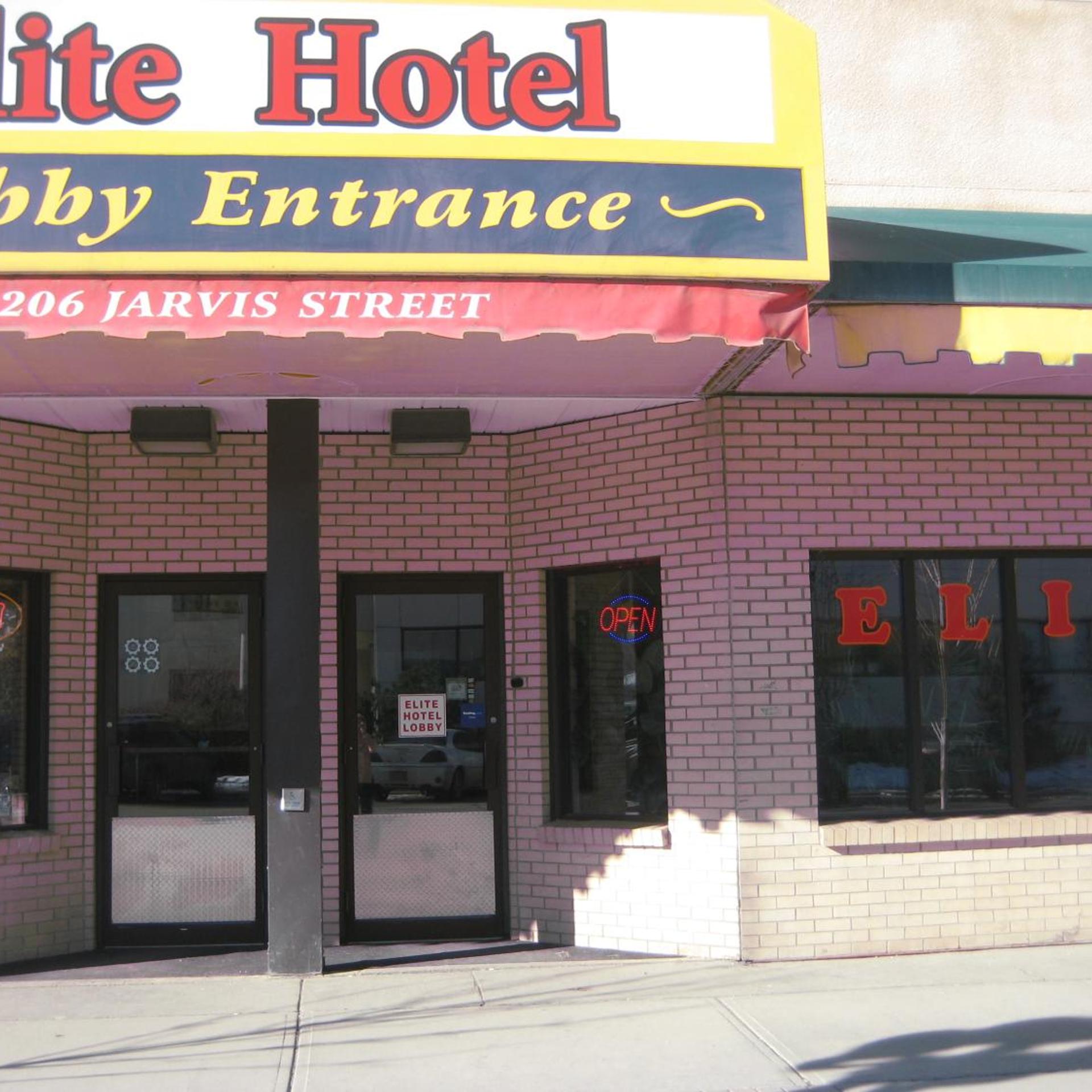 Elite Hotel Downtown Center, Ski & Northern light Tour 2/34